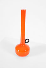 Load image into Gallery viewer, Retro Long Neck Decanter
