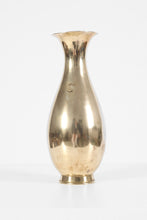 Load image into Gallery viewer, Mid-century Brass Fluted Vase
