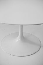 Load image into Gallery viewer, Eero Saarinen Table
