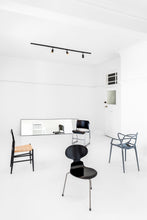 Load image into Gallery viewer, Set of Arne Jacobsen Ant Chairs
